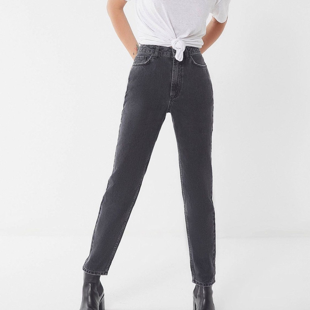 BDG urban outfitters mom jeans